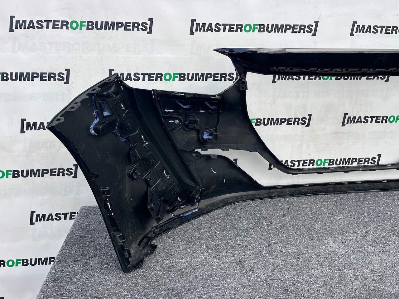Peugeot 208 Active Premium Hatchback Mk2 2020-2023 Front Bumper Genuine [c471]