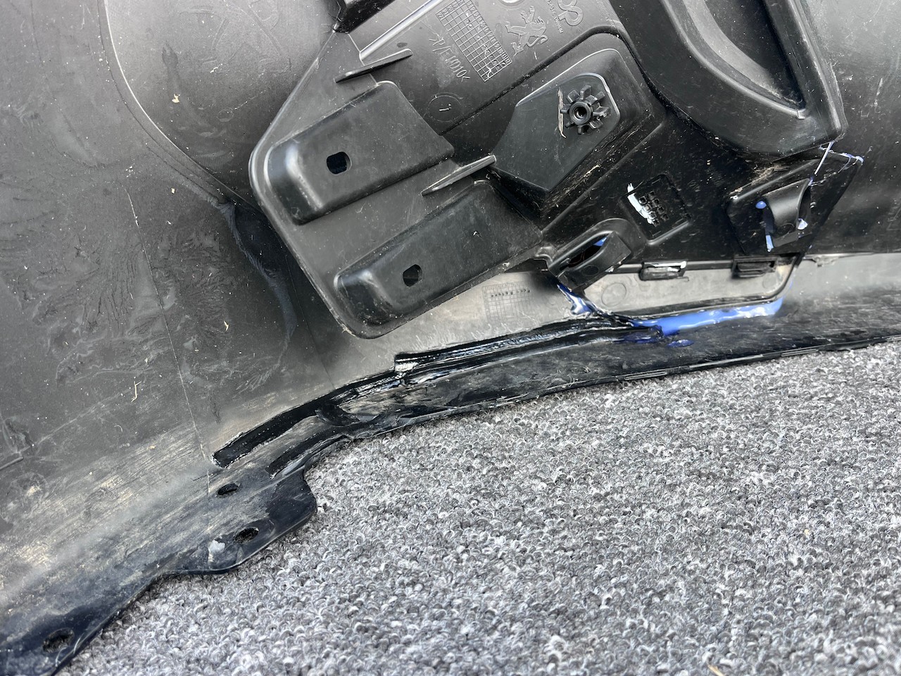 Peugeot 208 Active Premium Hatchback Mk2 2020-2023 Front Bumper Genuine [c471]