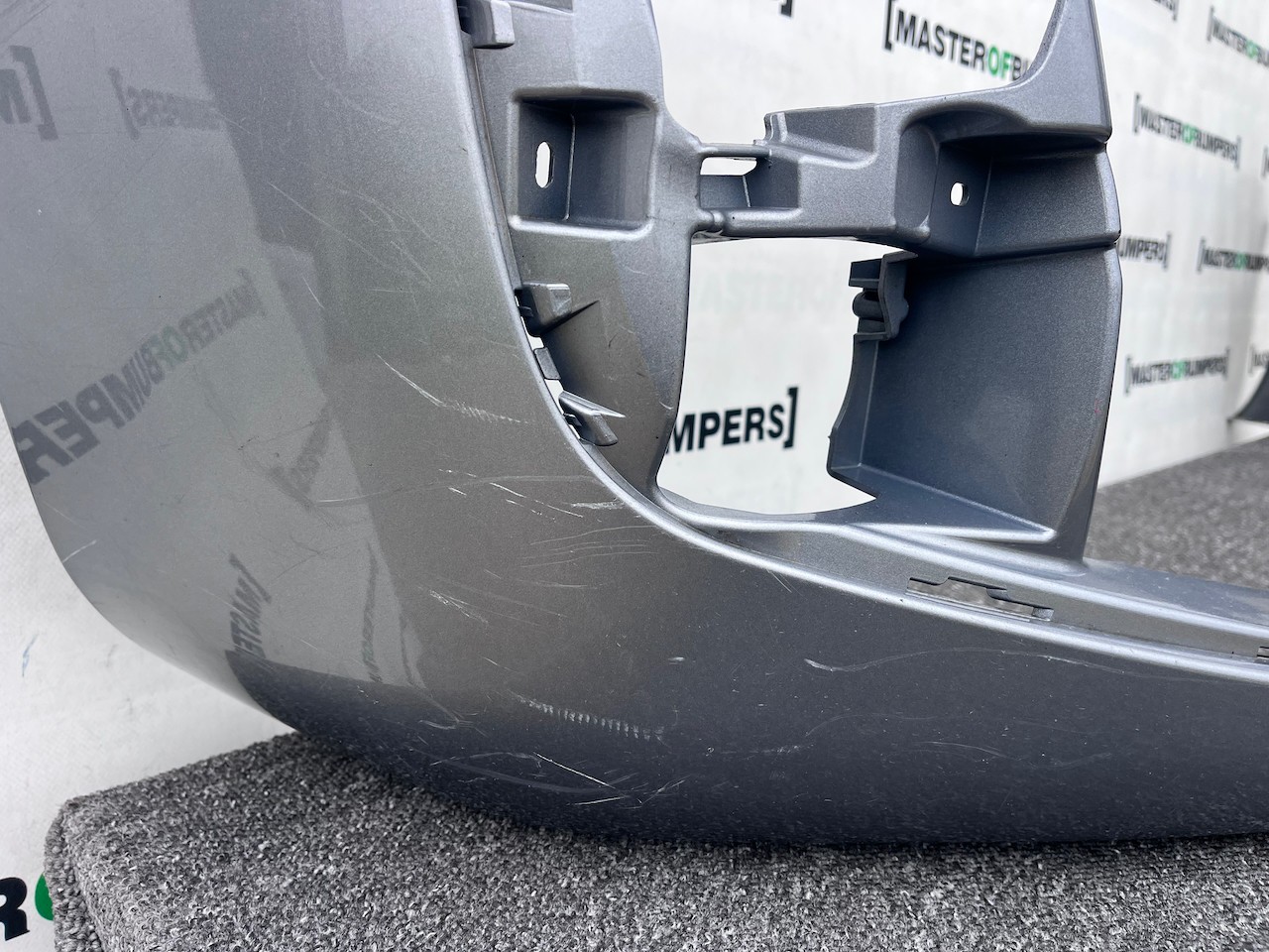 Peugeot Expert Vivaro Scudo Zafira 2016-2022 Front Bumper 4 Pdc Genuine [c488]