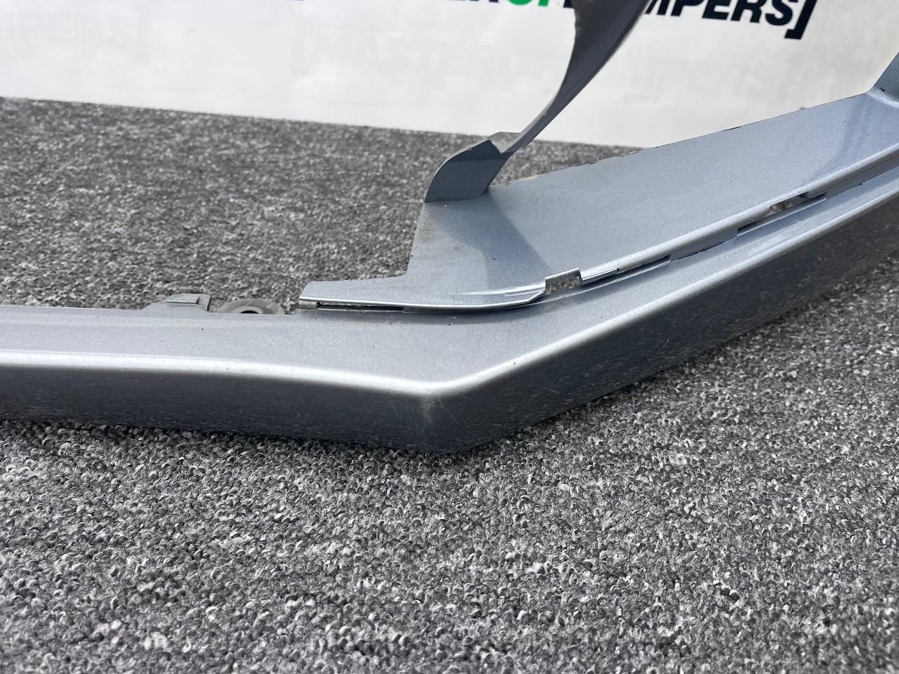 Peugeot Expert Vivaro Scudo Zafira 2016-2022 Front Bumper 4 Pdc Genuine [c488]