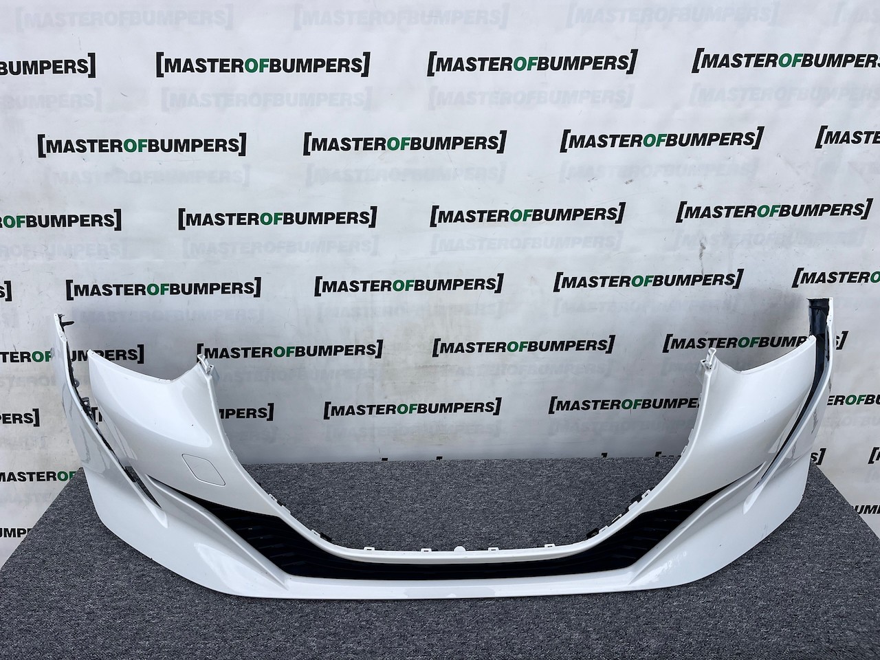 Peugeot 208 Active Premium Mk2 2020-2023 Front Bumper White Genuine [c421]