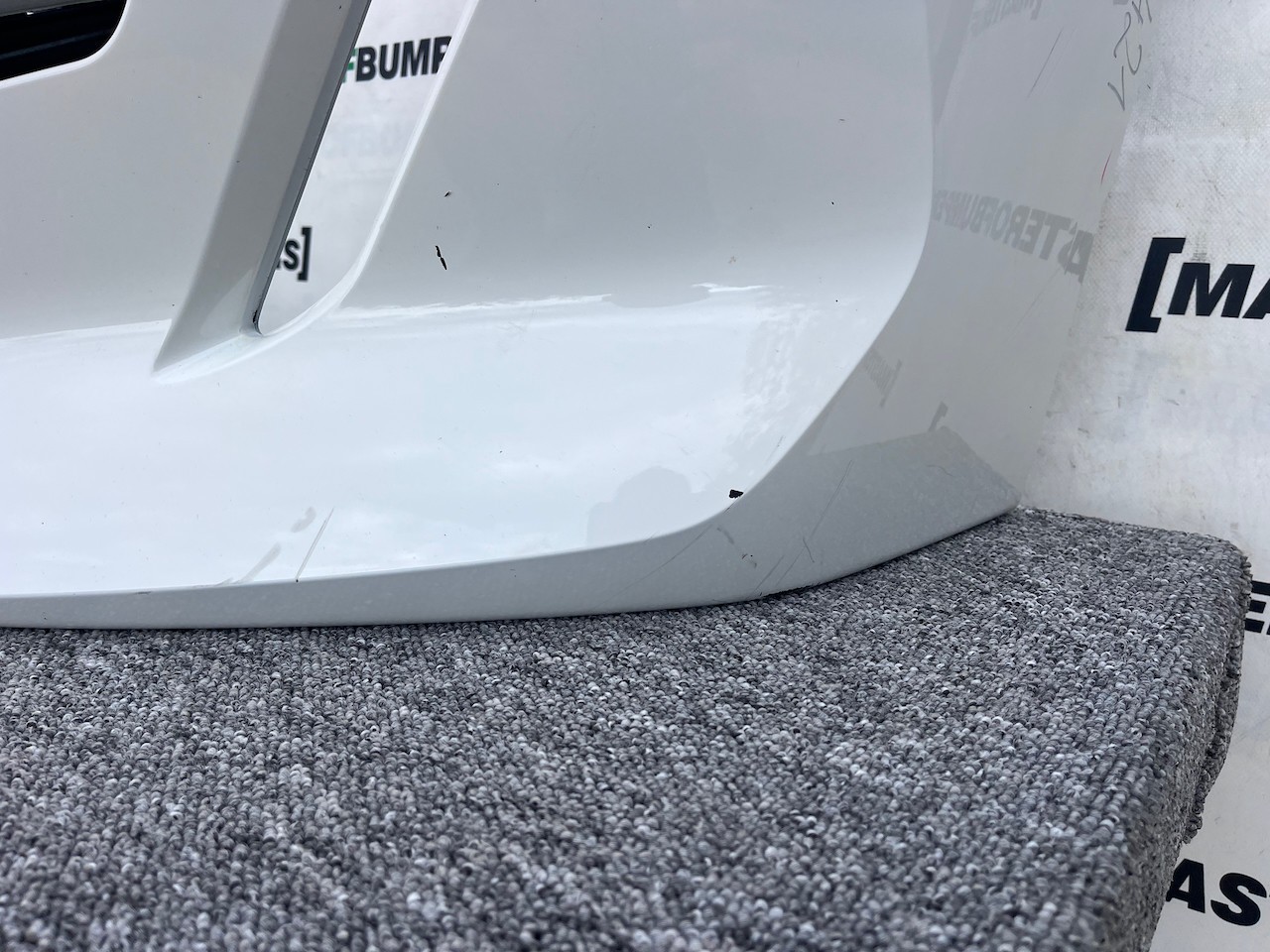 Peugeot 208 Active Premium Mk2 2020-2023 Front Bumper White Genuine [c421]