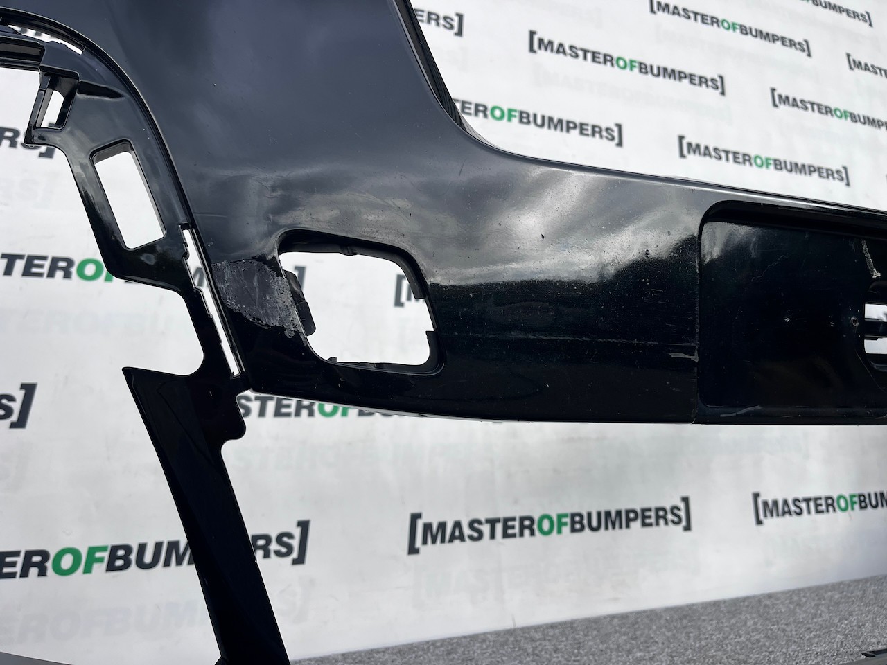 Peugeot Expert Vivaro Scudo Zafira 2016-2022 Front Bumper 6 Pdc Genuine [q297]