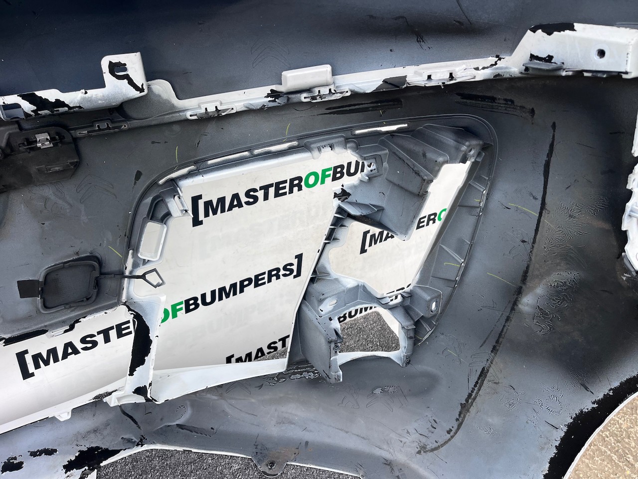 Citroen Dispatch Enterprise Crew Cab 2016-2022 Front Bumper 4 Pdc Genuine [c487]