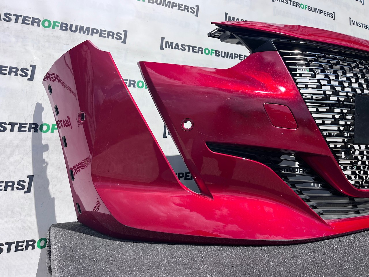 Peugeot 208 Gt Line Mk2 Hatchback 2020-2023 Front Bumper 6 Pdc Genuine [c518]