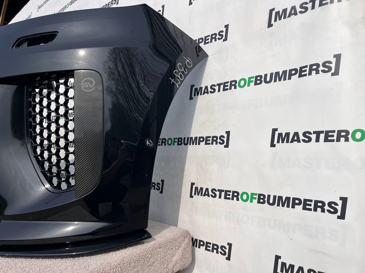 Land Rover Range Rover Sport Svr 2024-on Front Bumper 6 Pdc Genuine [p397]