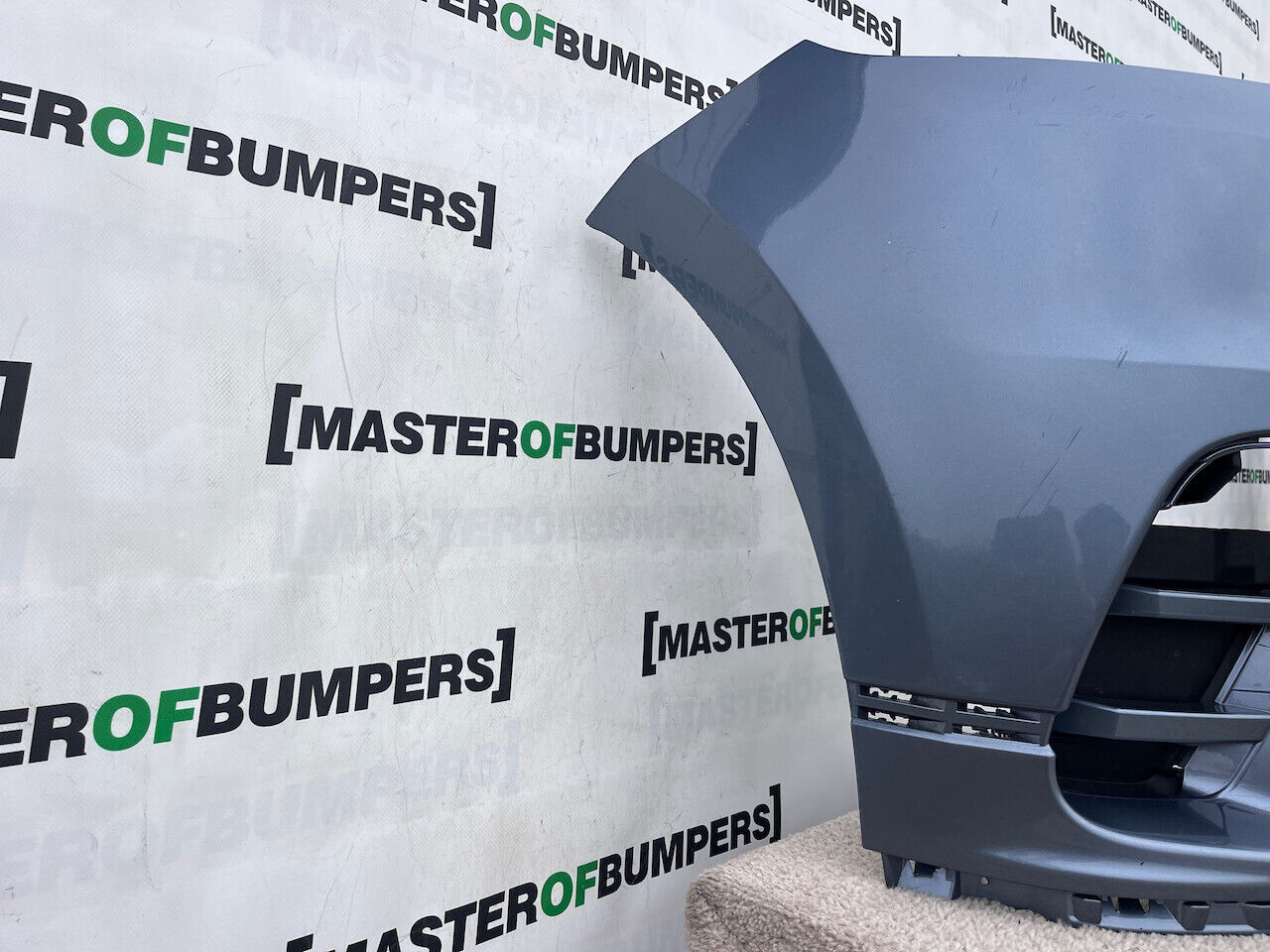 Range Rover Velar Dynamic Hse Suv 2019-2023 Front Bumper 4 Pdc Genuine [p415]