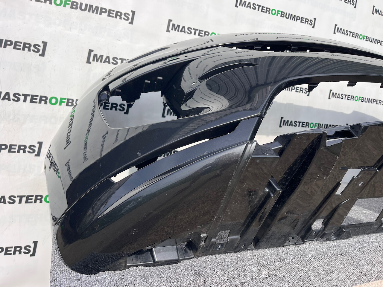 Range Rover Sport L461 Suv 2023-on Front Bumper 6 Pdc + Jets Genuine [p439]