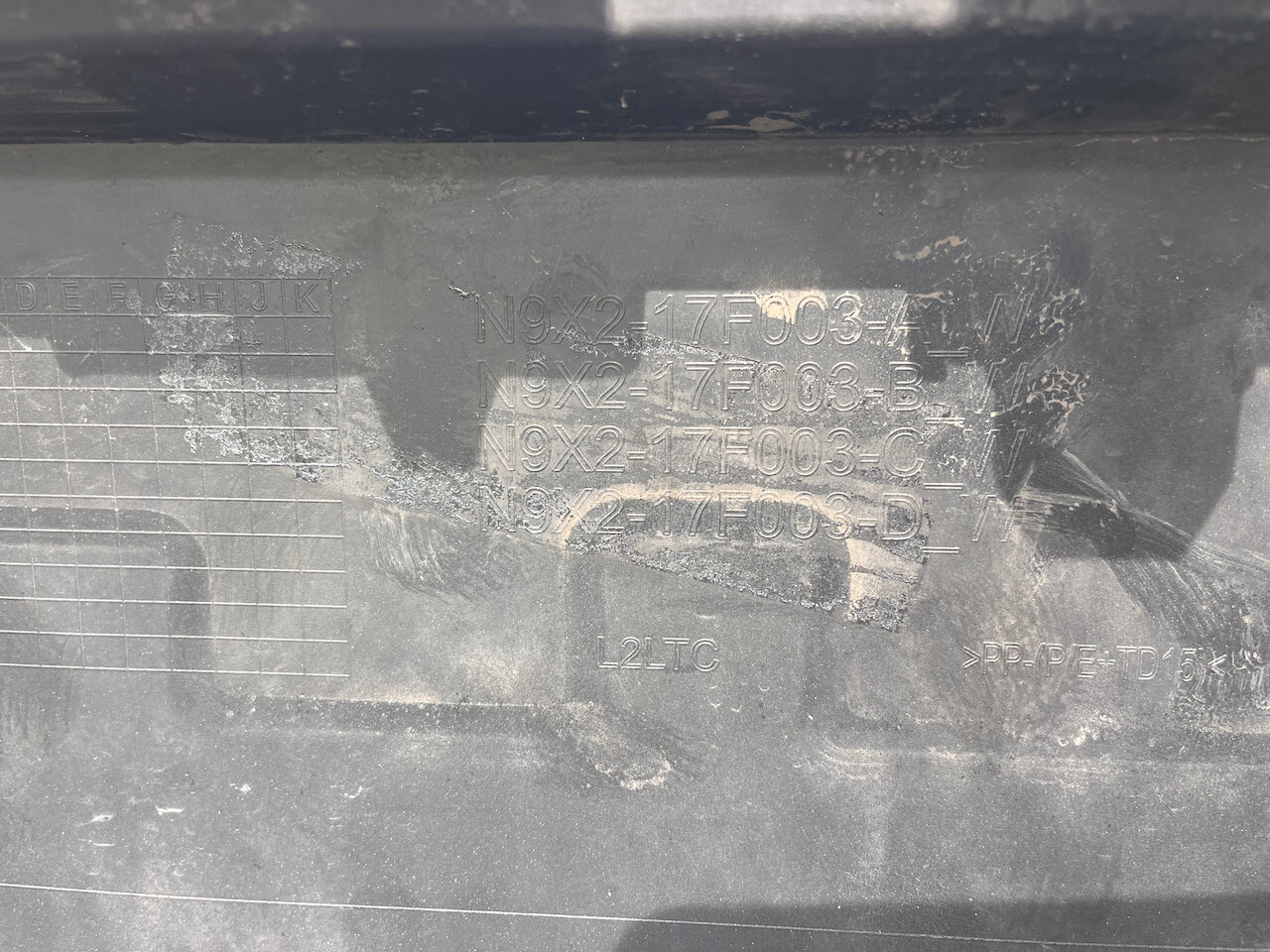 Range Rover Sport L461 Suv 2023-on Front Bumper 6 Pdc + Jets Genuine [p439]