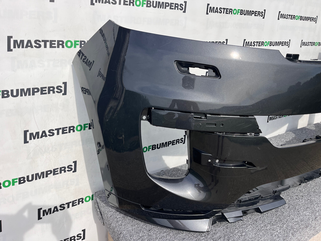 Range Rover Sport L461 Suv 2023-on Front Bumper 6 Pdc + Jets Genuine [p439]