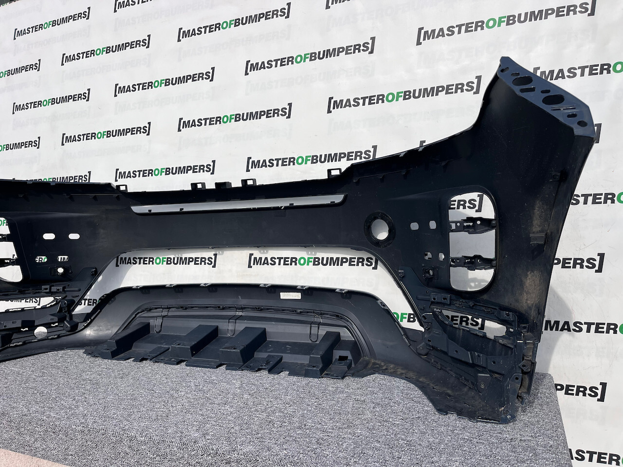 Range Rover Evoque R-dynamic Hse 2019-2023 Front Bumper 4 Pdc Genuine [p437]