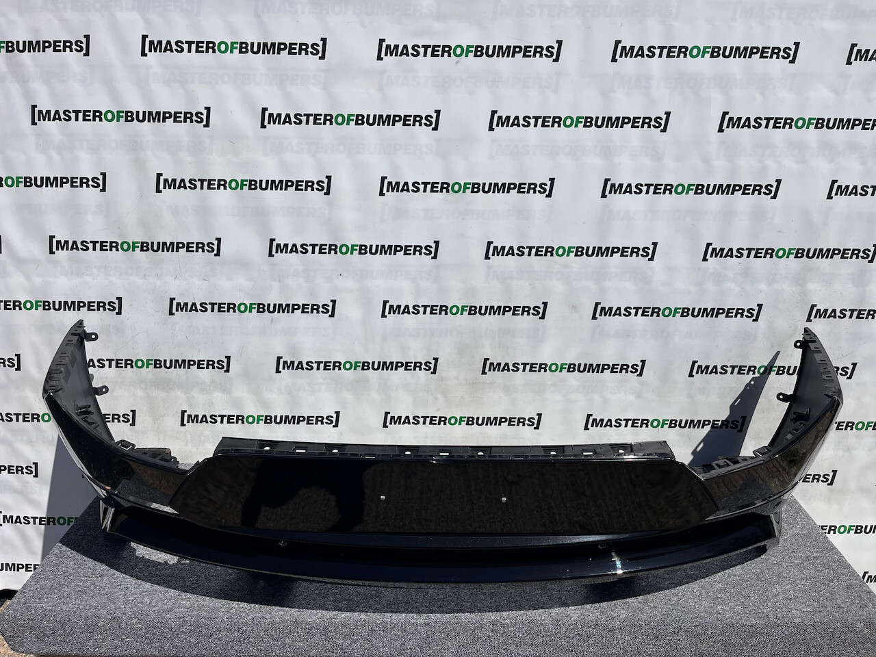 Range Rover Sport Svr Sv 2024-on Rear Bumper 6 Pdc Black Genuine [p405]