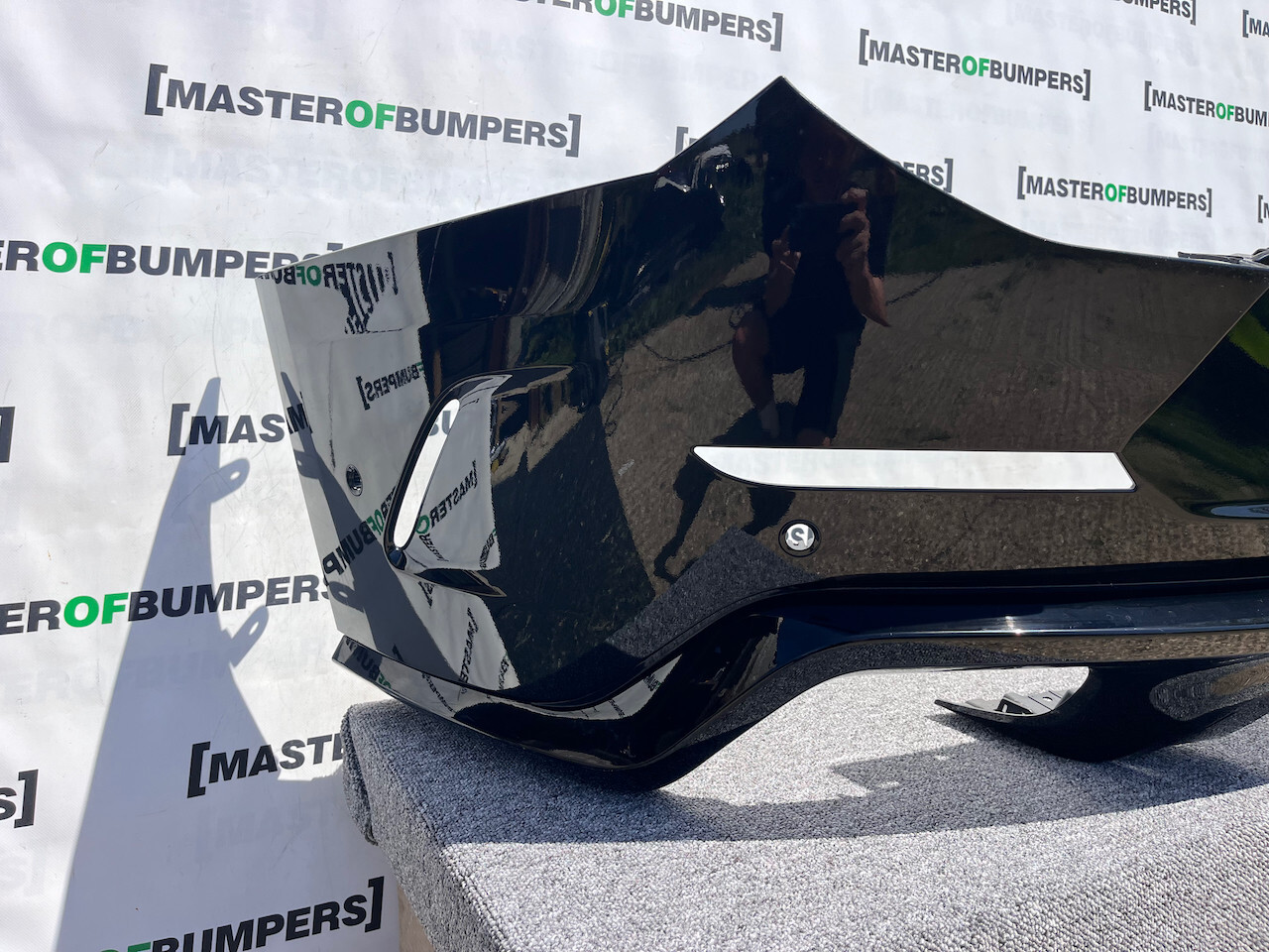 Range Rover Sport Svr Sv 2024-on Rear Bumper 6 Pdc Black Genuine [p405]