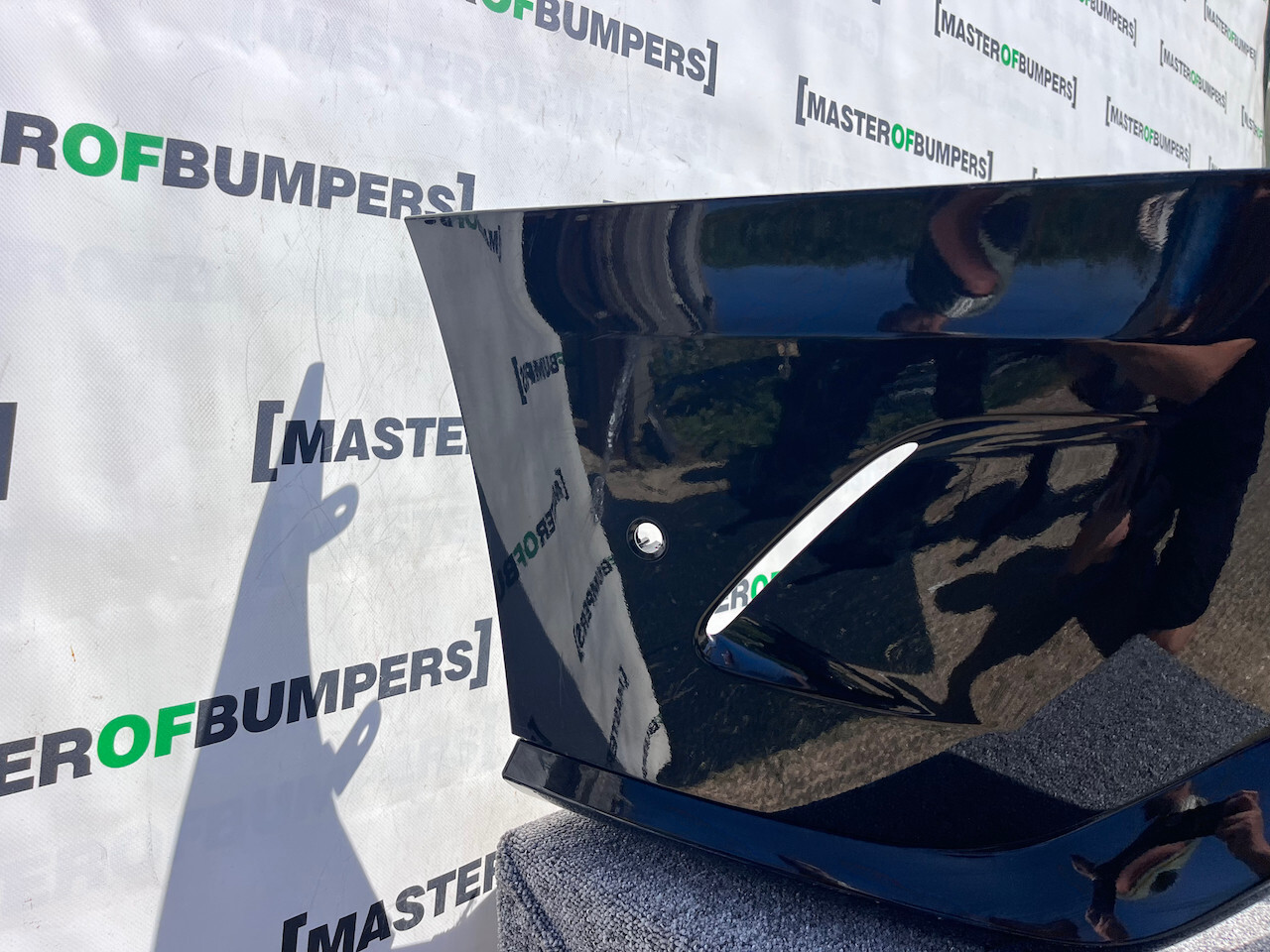 Range Rover Sport Svr Sv 2024-on Rear Bumper 6 Pdc Black Genuine [p405]