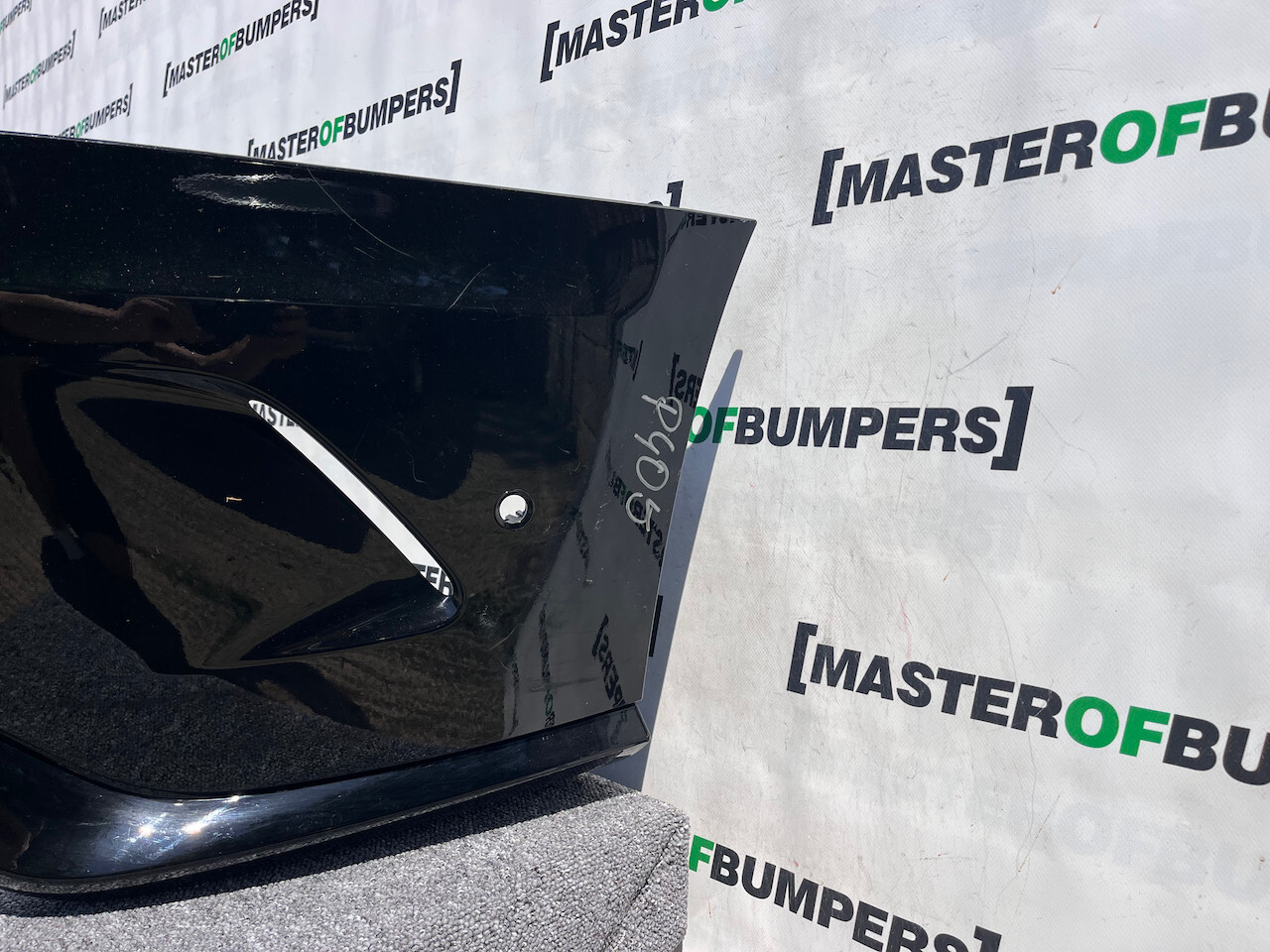 Range Rover Sport Svr Sv 2024-on Rear Bumper 6 Pdc Black Genuine [p405]