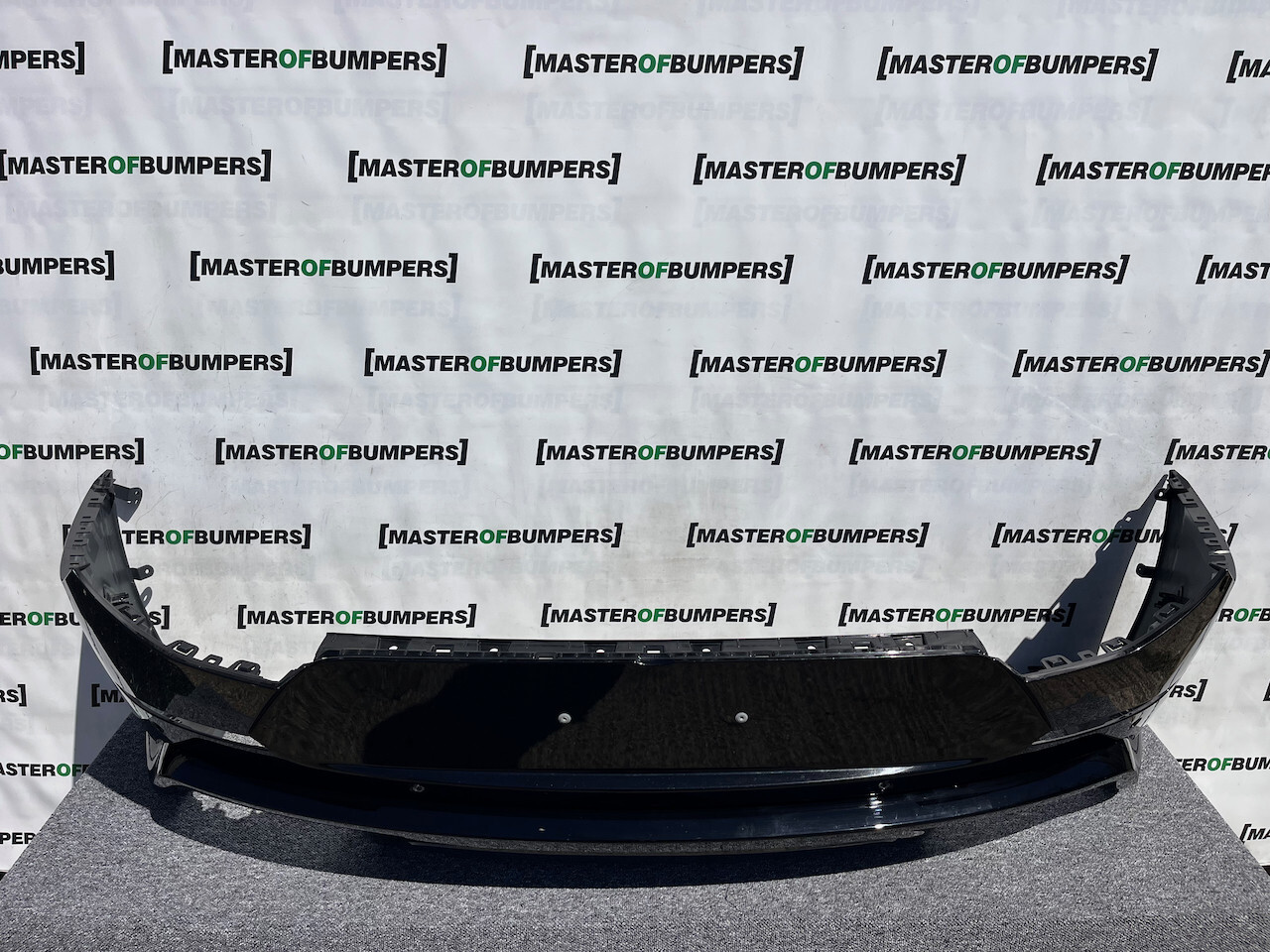 Range Rover Sport Svr Sv 2024-on Rear Bumper 6 Pdc Black Genuine [p406]