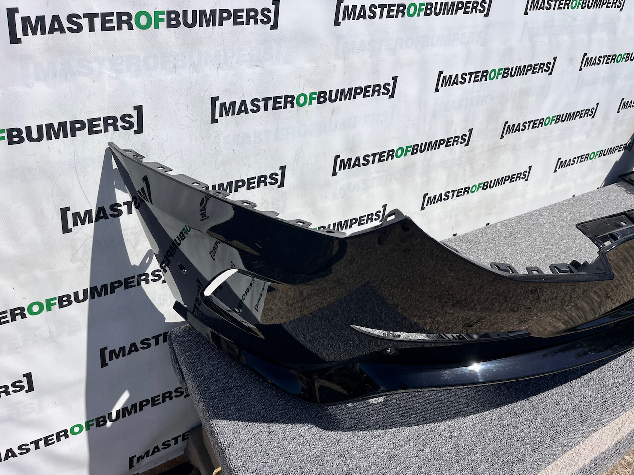 Range Rover Sport Svr Sv 2024-on Rear Bumper 6 Pdc Black Genuine [p406]