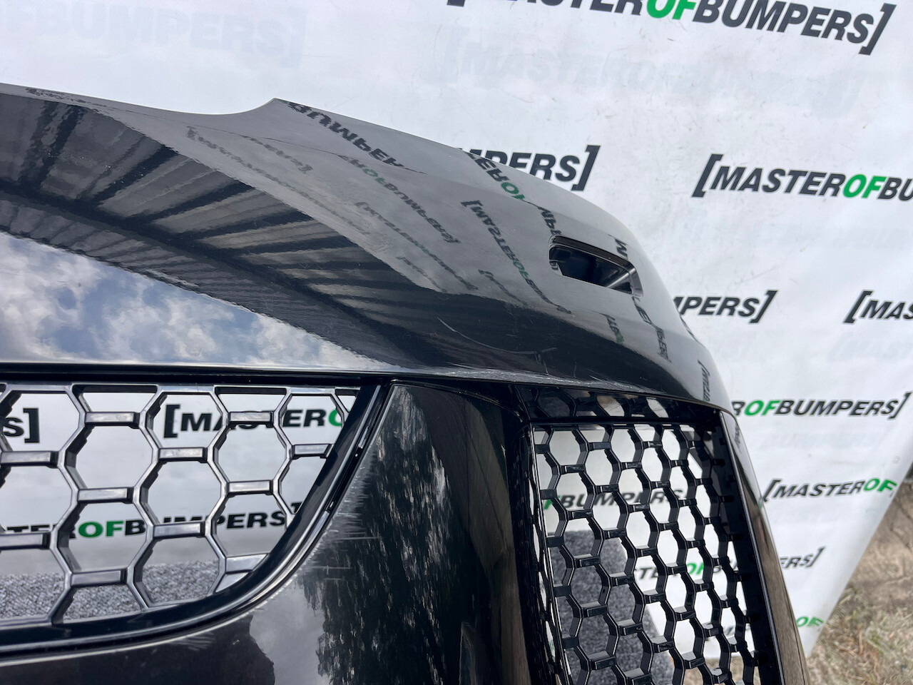 Range Rover Sport Sv Svr Limited 2024-on Front Bumper 6 Pdc Genuine [p444]