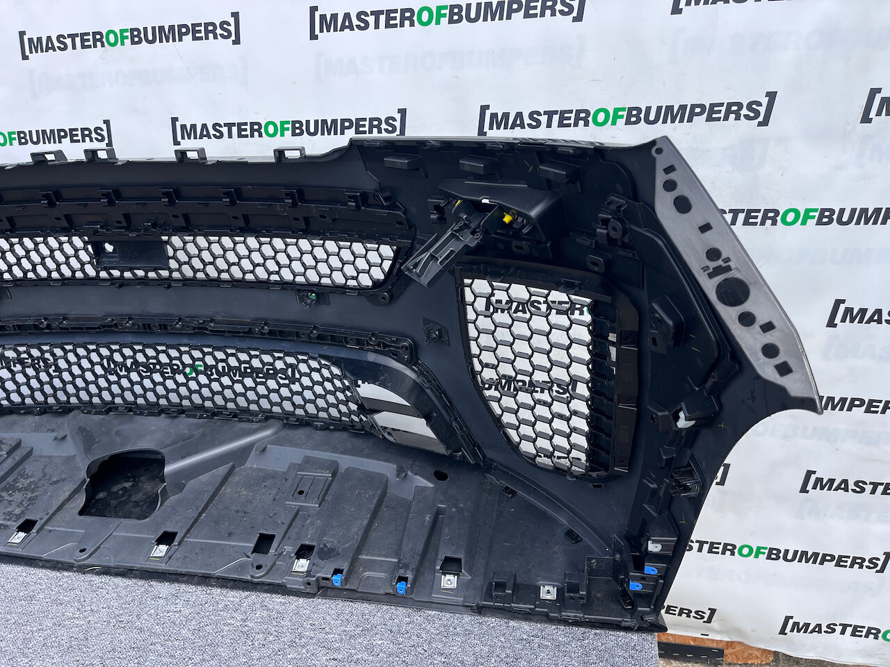 Range Rover Sport Sv Svr Limited 2024-on Front Bumper 6 Pdc Genuine [p444]