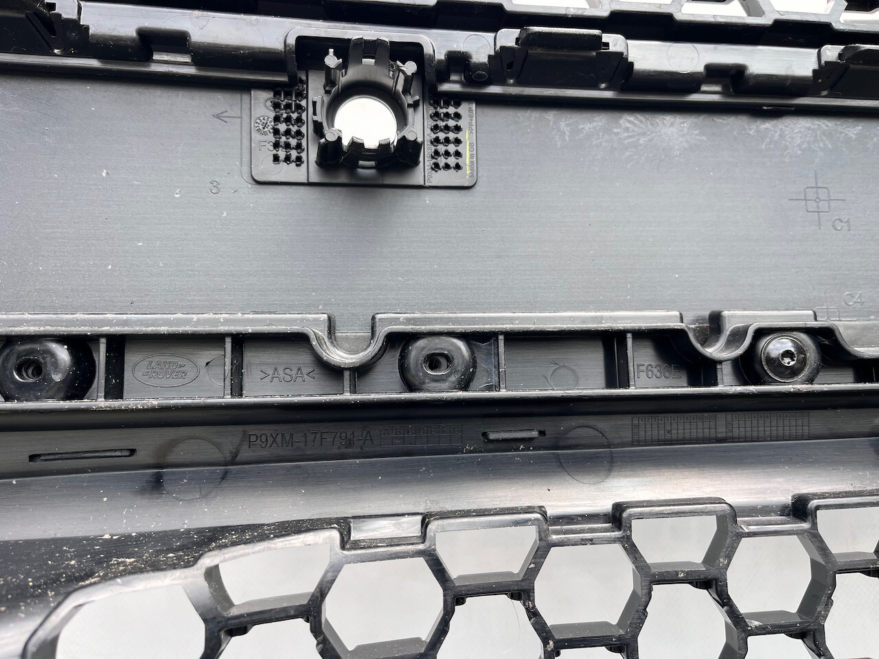 Range Rover Sport Sv Svr Limited 2024-on Front Bumper 6 Pdc Genuine [p444]