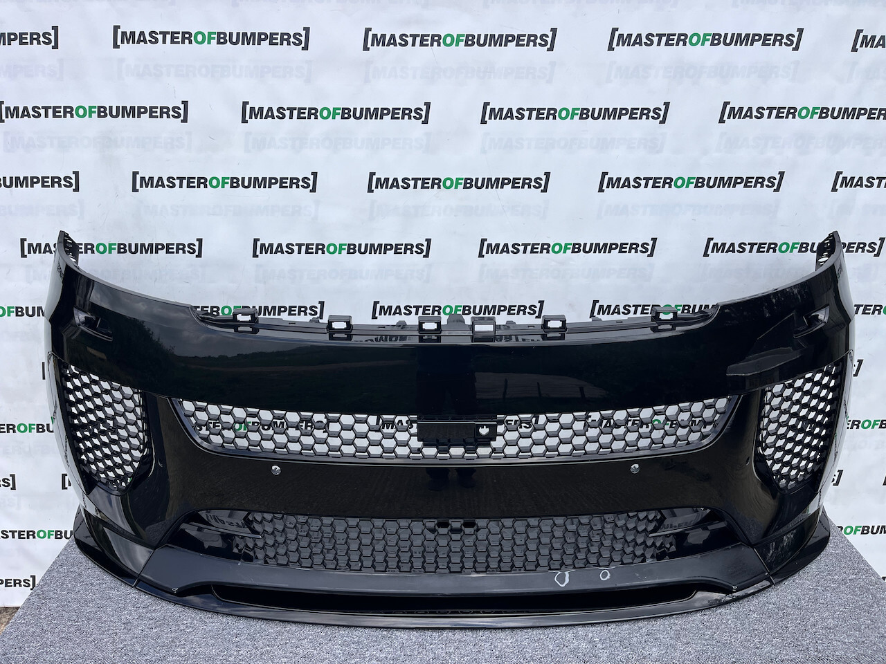 Range Rover Sport Sv Svr Limited 2024-on Front Bumper 6 Pdc Genuine [p444]
