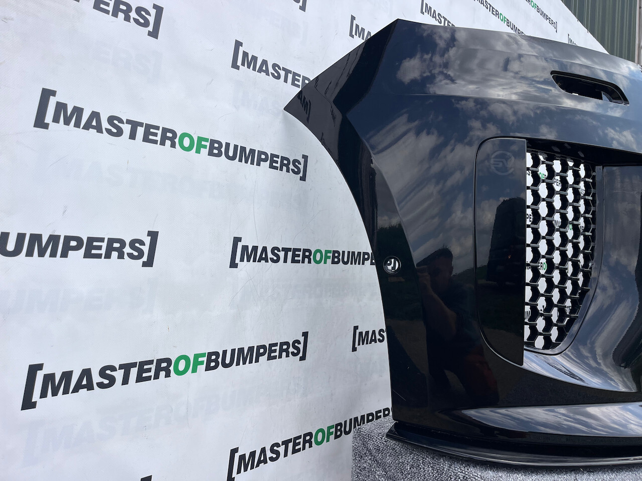 Range Rover Sport Sv Svr Limited 2024-on Front Bumper 6 Pdc Genuine [p444]