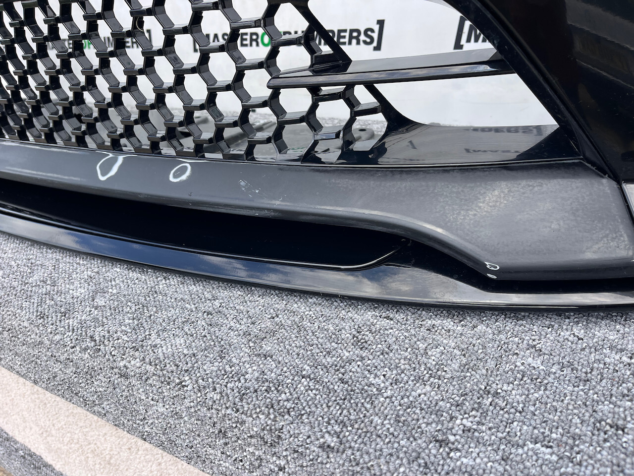 Range Rover Sport Sv Svr Limited 2024-on Front Bumper 6 Pdc Genuine [p444]