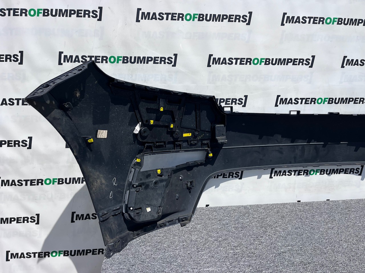 Range Rover Velar Dynamic Hse Suv 2019-2023 Front Bumper 4 Pdc Genuine [p475]