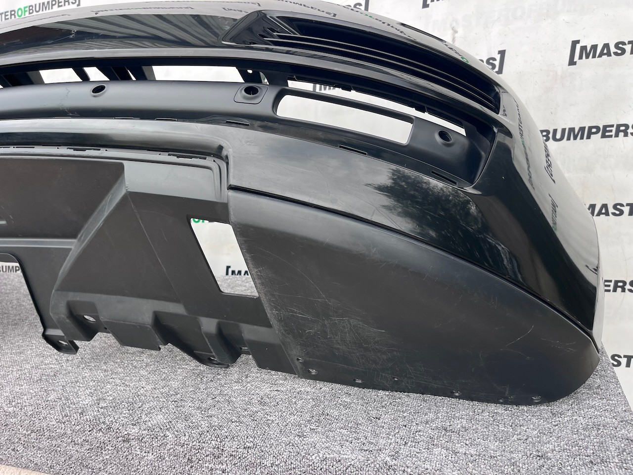 Range Rover Vouge L405 Suv 2012-2017 Front Bumper Pdc +jets Genuine [p469]