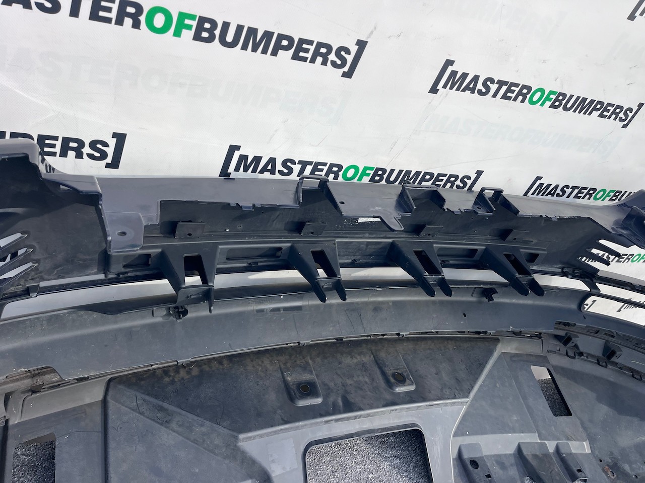 Range Rover Vouge L405 2012-2017 Front Bumper Blue 4 Pdc Genuine [p544]