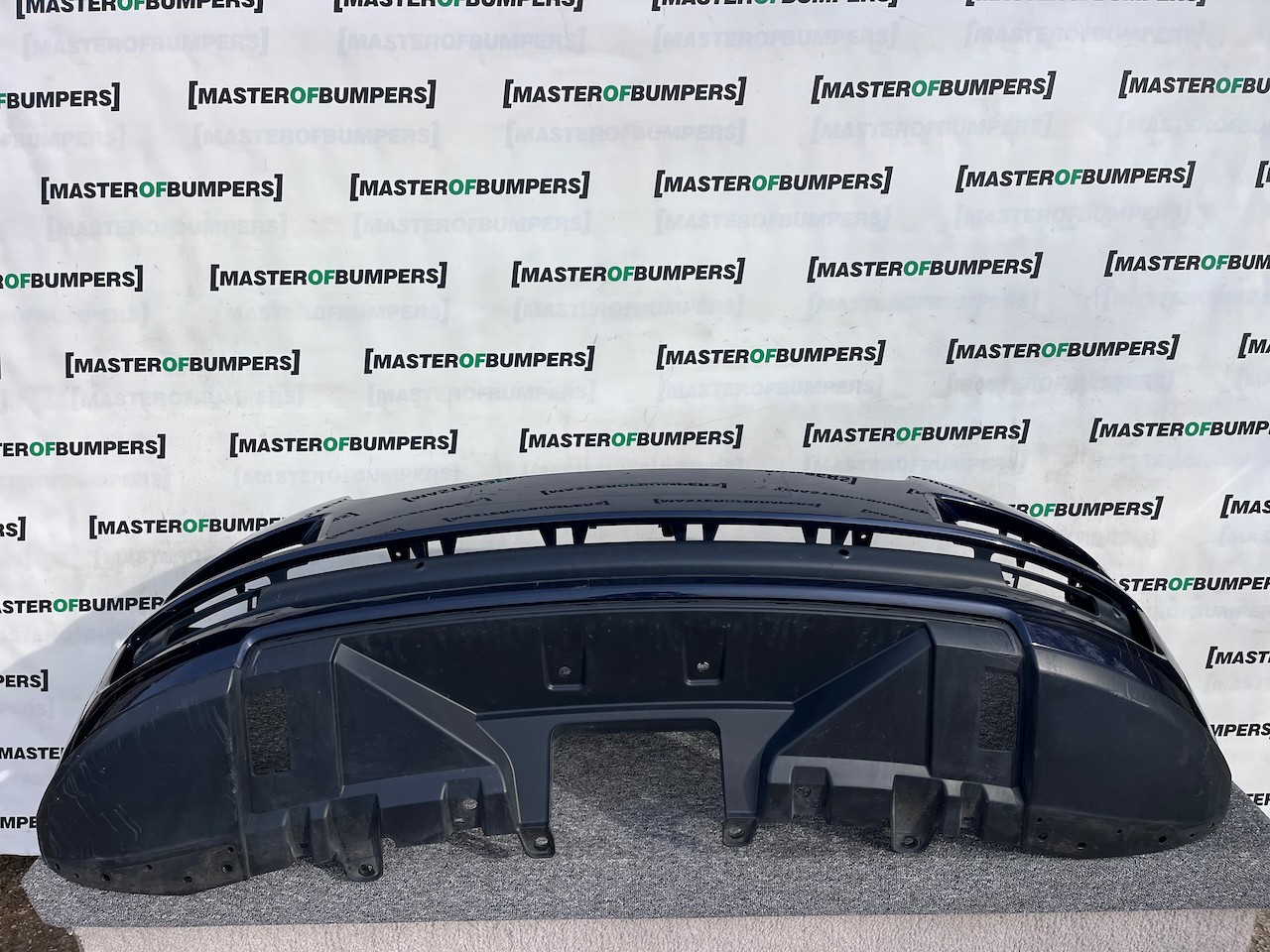 Range Rover Vouge L405 2012-2017 Front Bumper Blue 4 Pdc Genuine [p544]