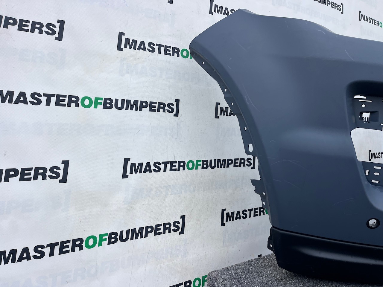 Range Rover Evoque Dynamic Mk1 2011-2015 Front Bumper 4 Pdc +jets Genuine [p587]