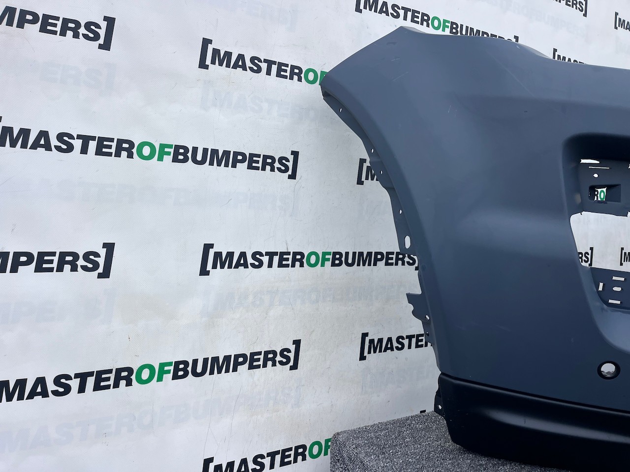 Range Rover Evoque Dynamic Mk1 2011-2015 Front Bumper 4 Pdc +jets Genuine [p588]