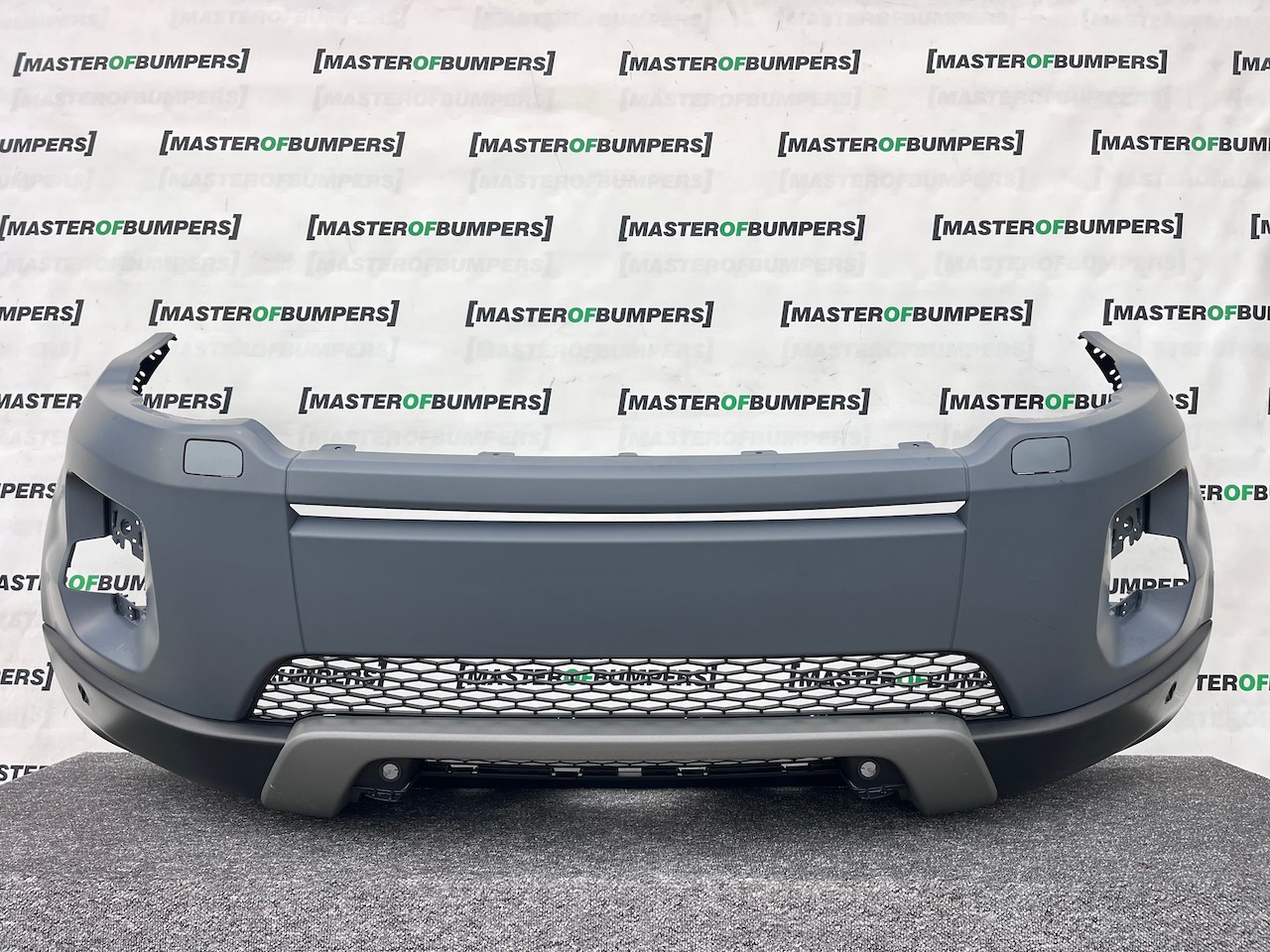 Range Rover Evoque Se Mk1 2011-2015 Front Bumper 4 Pdc +jets Genuine [p622]