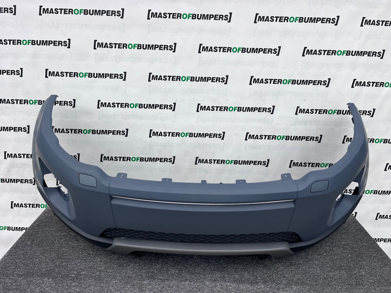 Range Rover Evoque Se Mk1 2011-2015 Front Bumper 4 Pdc +jets Genuine [p623]