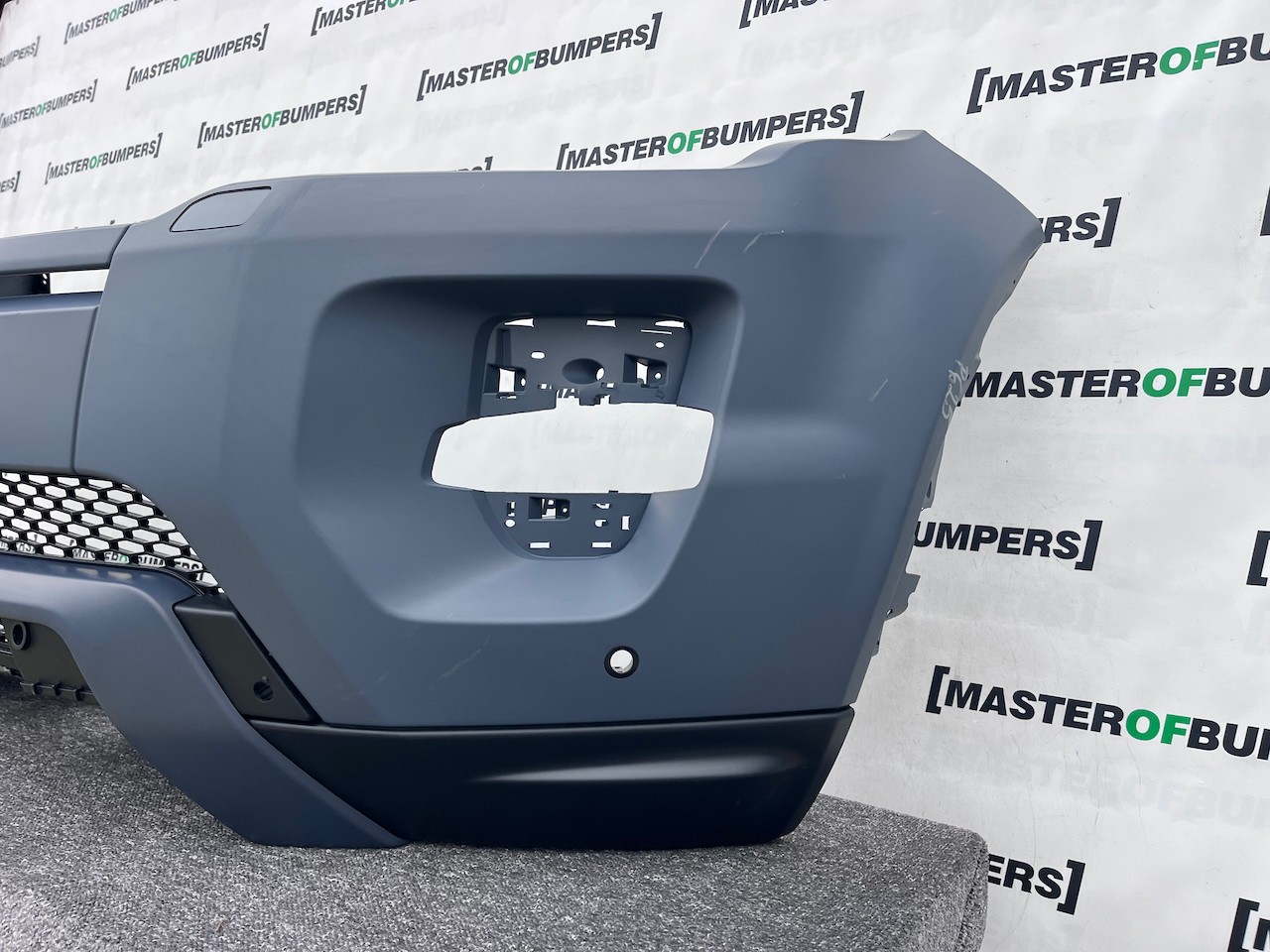 Range Rover Evoque Dynamic Mk1 2011-2015 Front Bumper 6 Pdc +jets Genuine [p625]