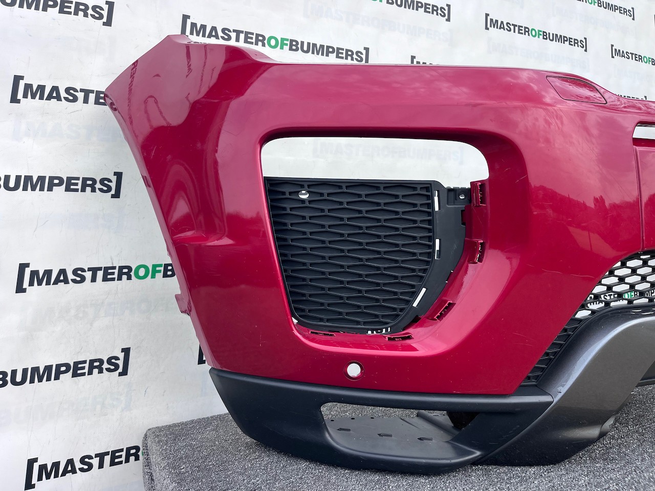 Range Rover Evoque Dynamic Hse Lift 2015-2018 Front Bumper 4 Pdc Genuine [p453]