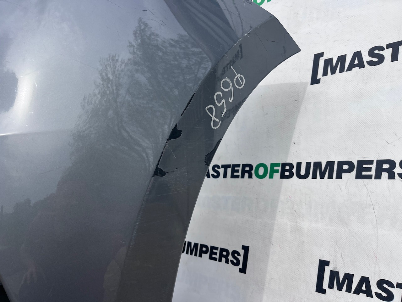 Range Rover Velar R-dynamic Hse Suv 2019-2023 Front Bumper 4 Pdc Genuine [p658]