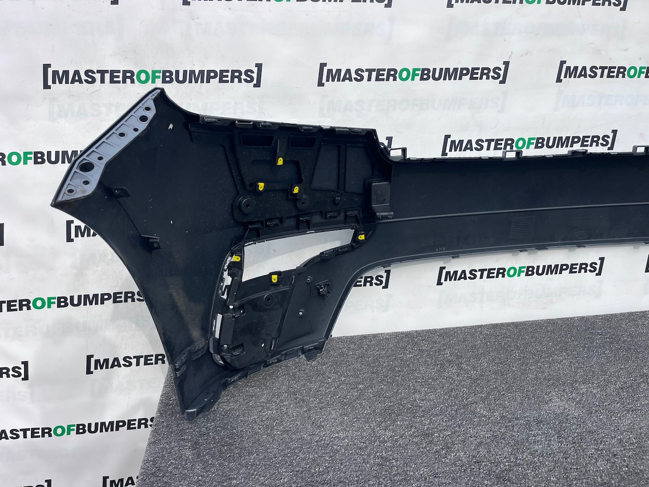 Range Rover Velar R-dynamic Hse Suv 2019-2023 Front Bumper 4 Pdc Genuine [p658]