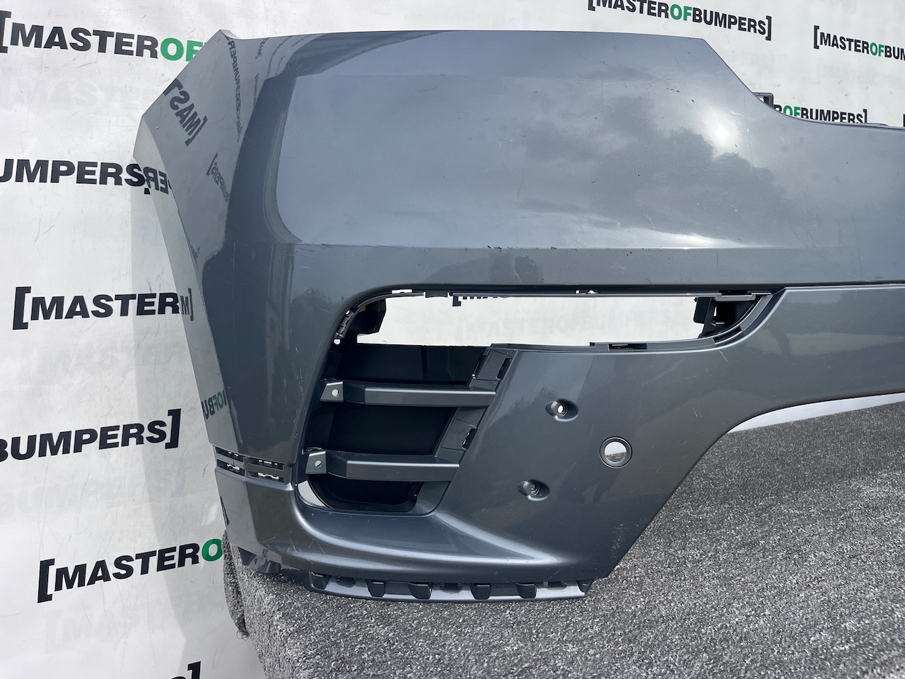 Range Rover Velar R-dynamic Hse Suv 2019-2023 Front Bumper 4 Pdc Genuine [p658]