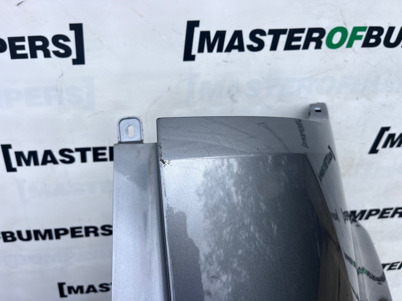 Range Rover Evoque R-dynamic Hse 2019-2024 Rear Bumper 4 Pdc Genuine [p687]