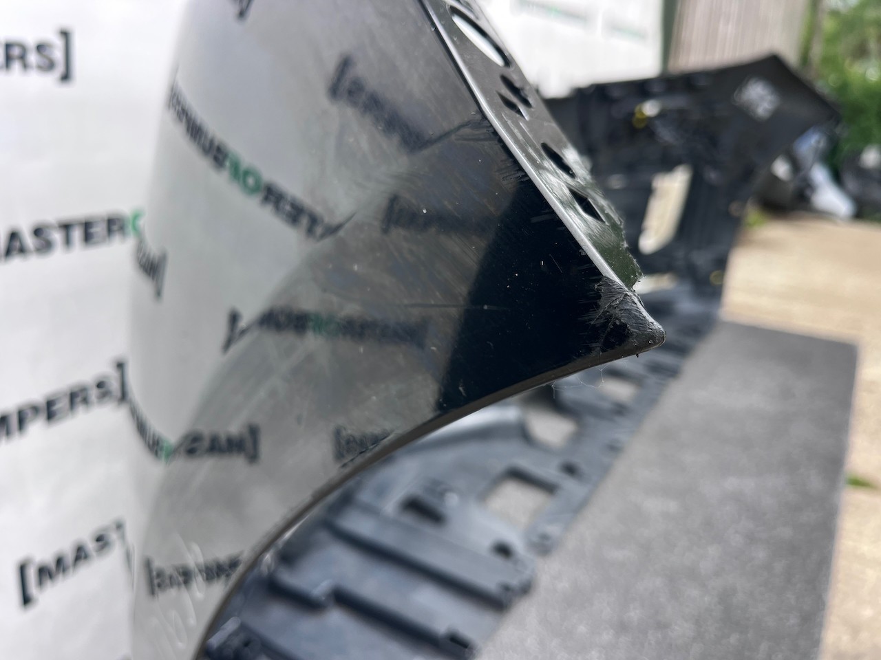 Range Rover Sport L461 Suv 2023-2026 Front Bumper 6 Pdc + Jets Genuine [p690]