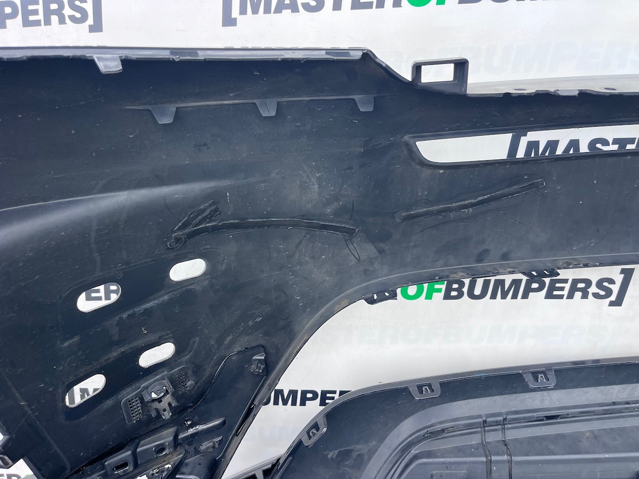 Range Rover Evoque R-dynamic Hse 2019-2023 Front Bumper 4 Pdc Genuine [p694]