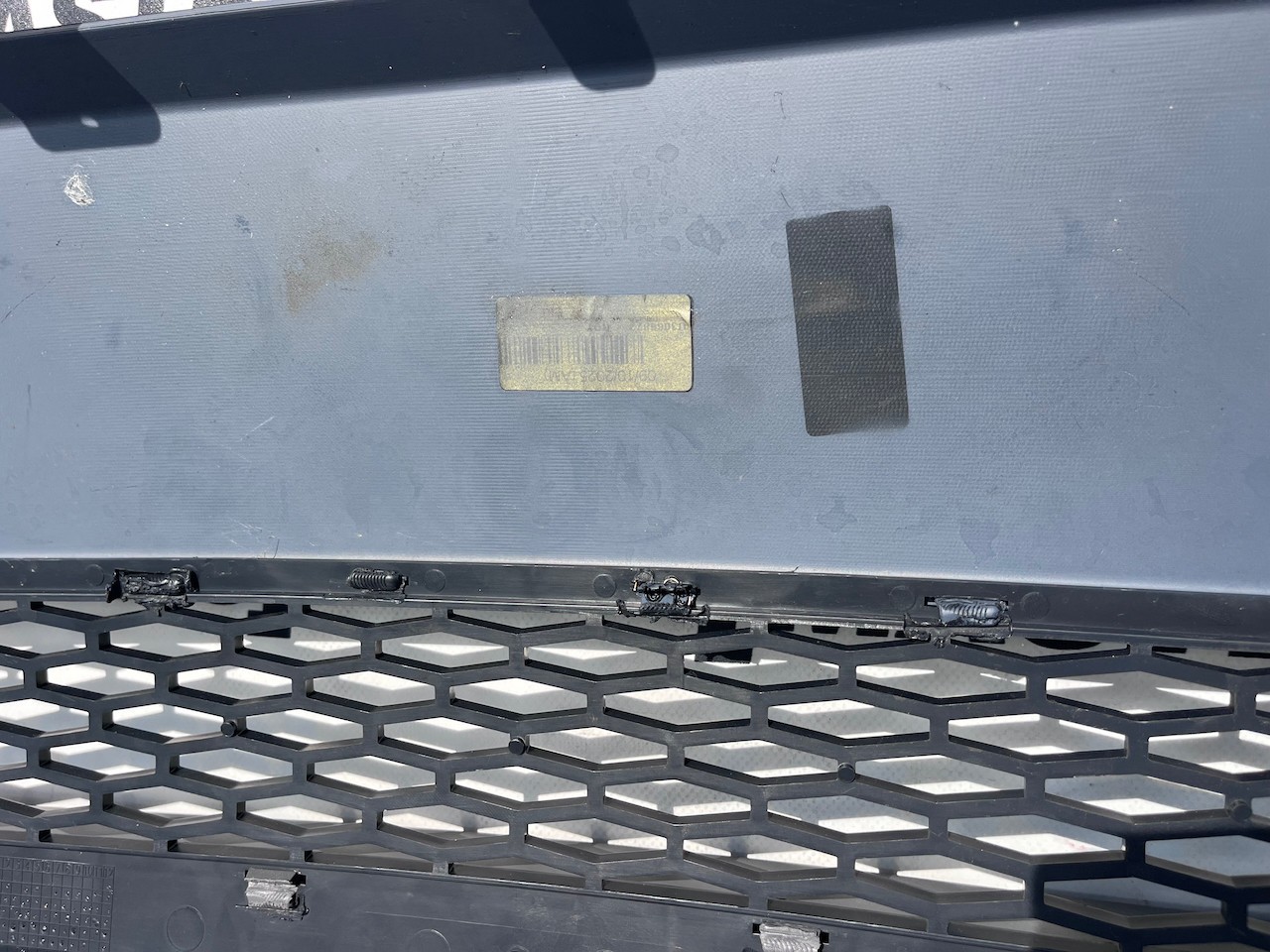 Range Rover Evoque Se Mk1 2011-2015 Front Bumper 4 Pdc No Jets Genuine [p721]
