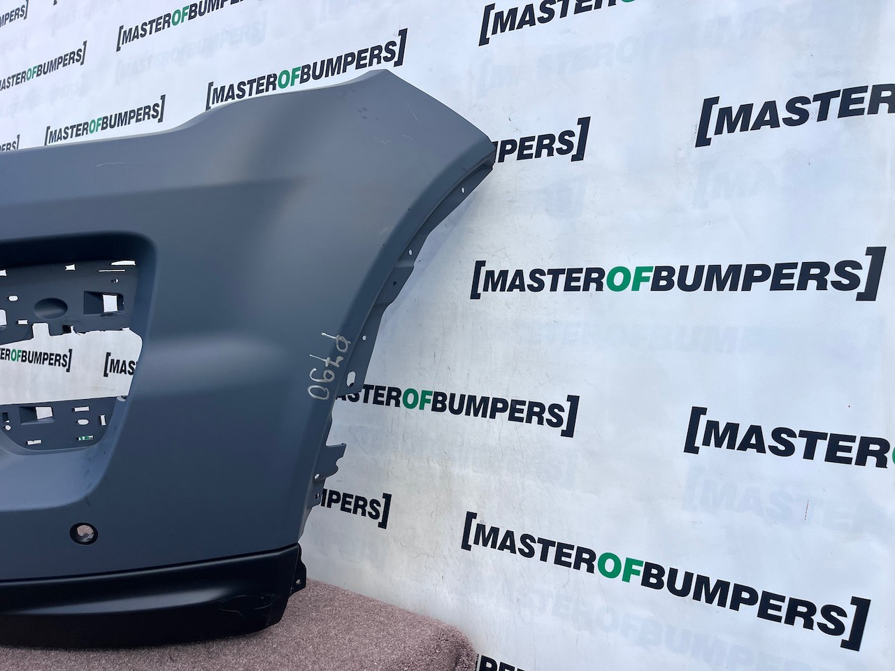 Range Rover Evoque R Dynamic Mk1 2011-2015 Front Bumper 6 Pdc Genuine [p790]
