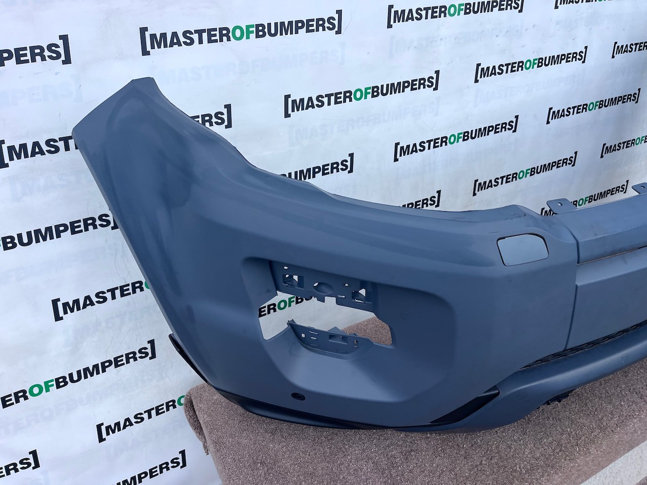 Range Rover Evoque R Dynamic Mk1 2011-2015 Front Bumper 4 Pdc Genuine [p793]