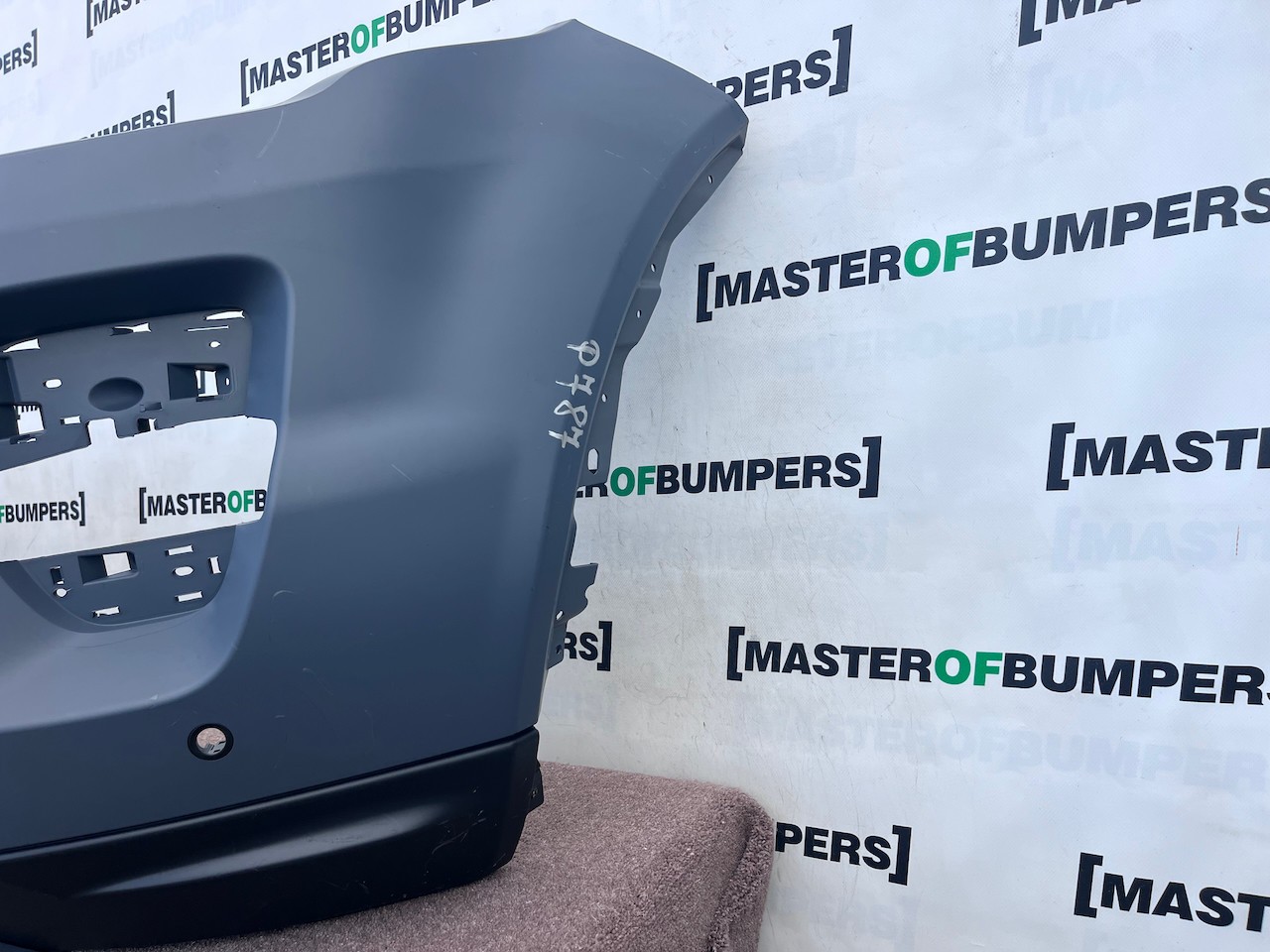 Range Rover Evoque R Dynamic Mk1 2011-2015 Front Bumper 6 Pdc Genuine [p787]