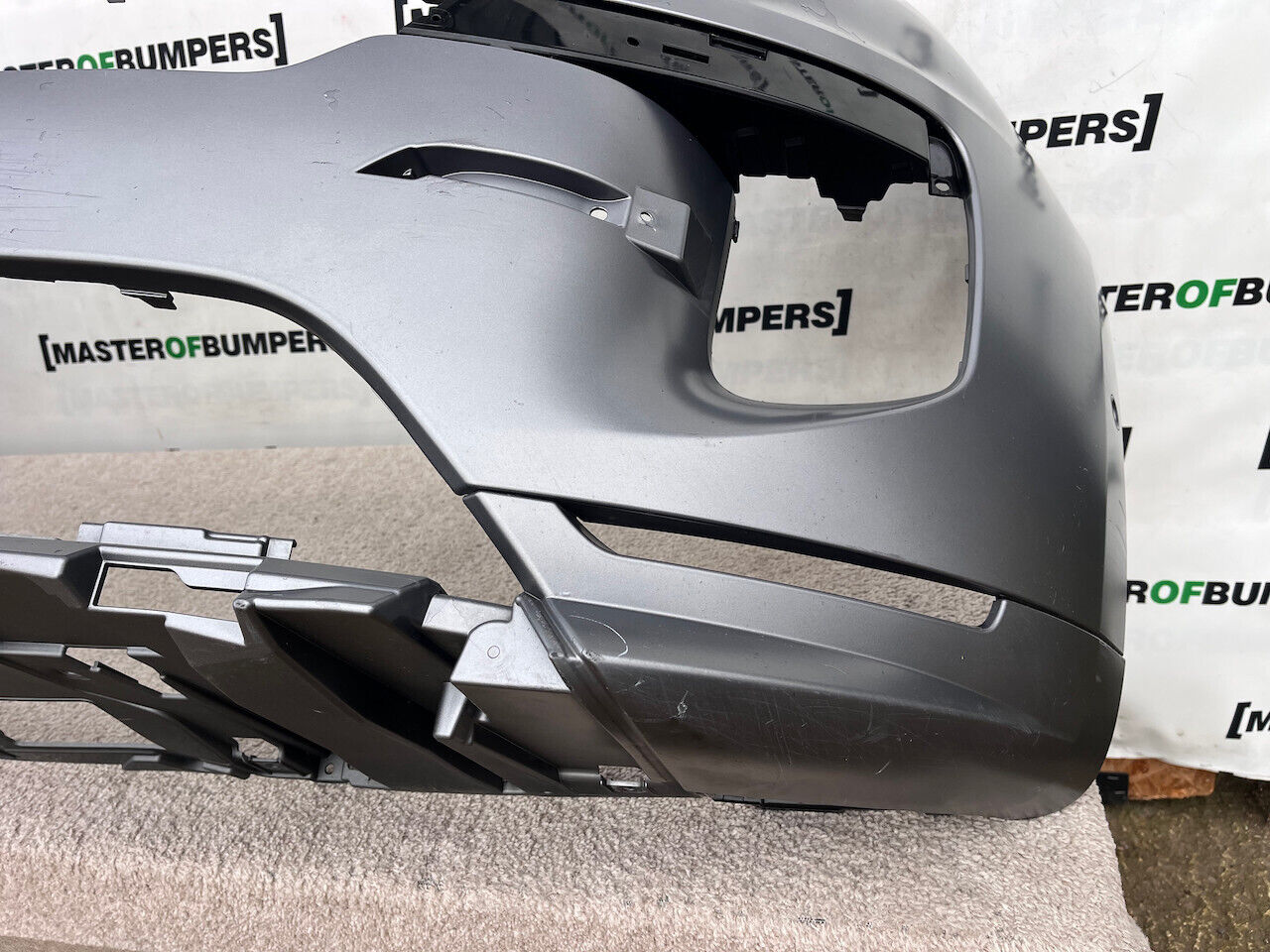 Range Rover Sport L461 Suv 2022-2025 Front Bumper 6 Pdc + Jets Genuine [p320]