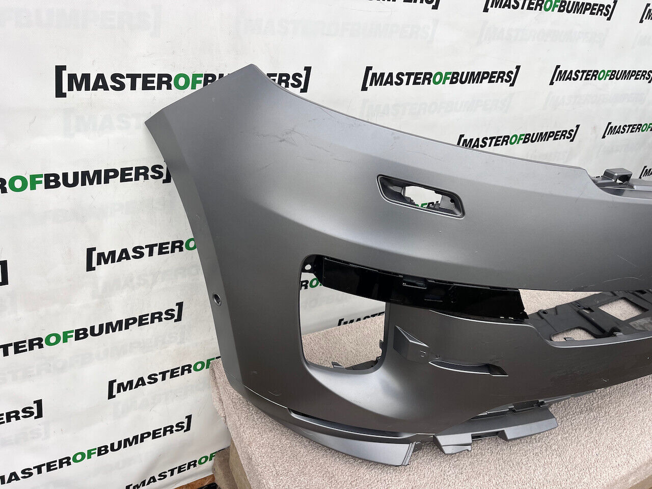 Range Rover Sport L461 Suv 2022-2025 Front Bumper 6 Pdc + Jets Genuine [p320]