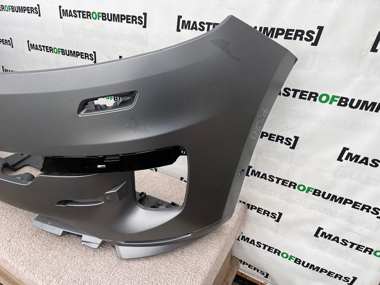 Range Rover Sport L461 Suv 2022-2025 Front Bumper 6 Pdc + Jets Genuine [p320]